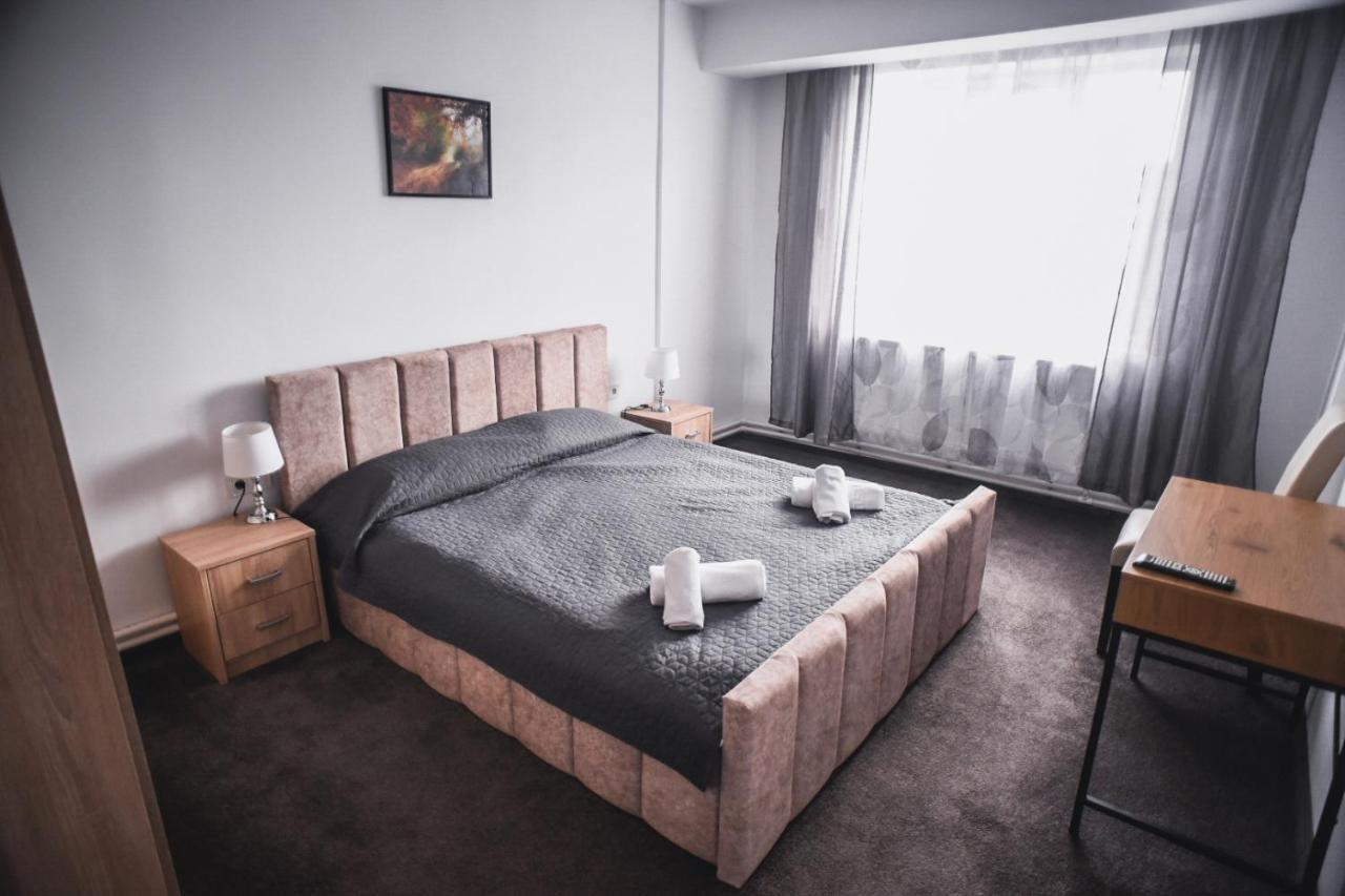 Petrosani Camere De Inchiriat - Hotel Petroshani Srl Eksteriør bilde