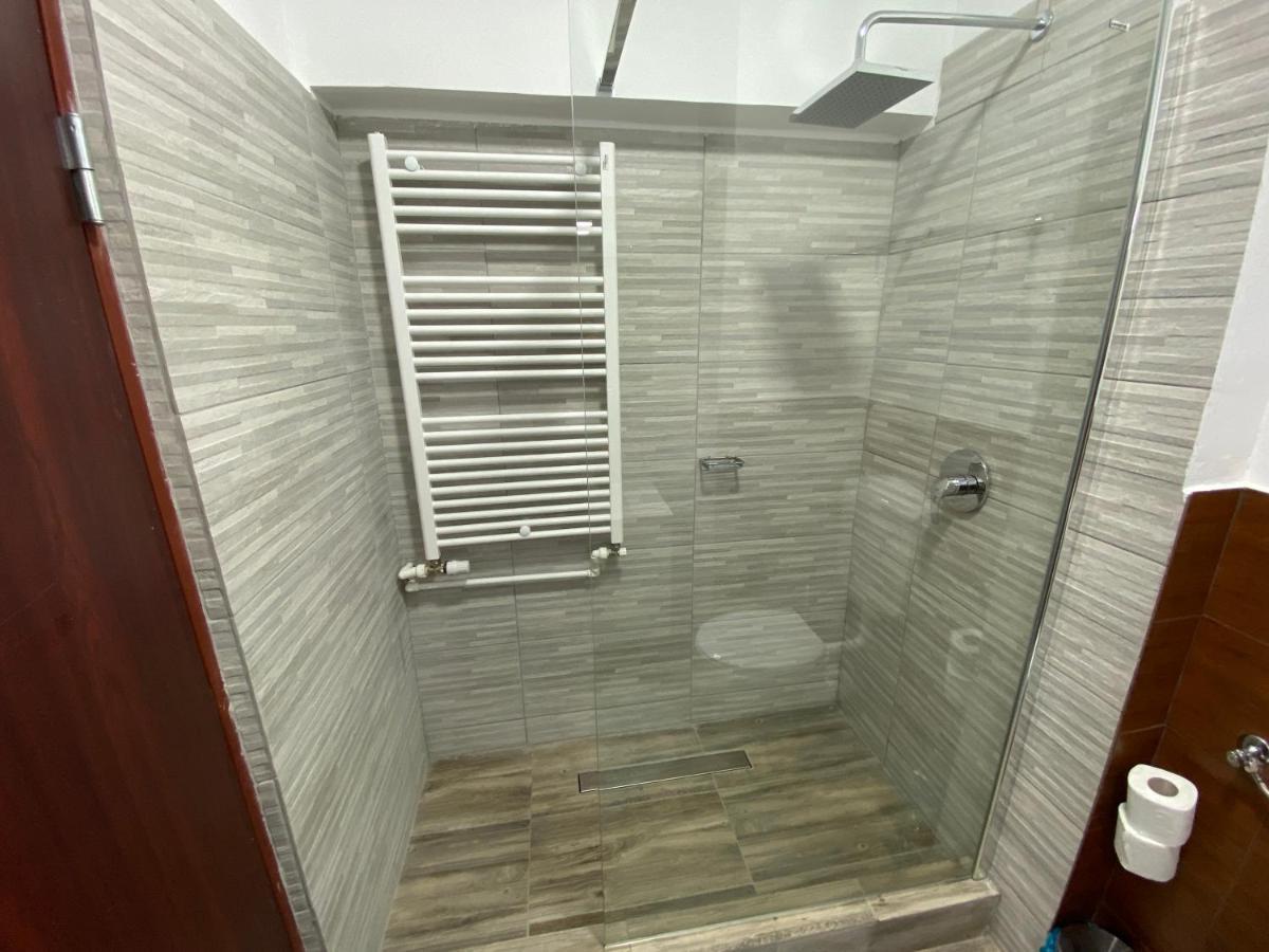 Petrosani Camere De Inchiriat - Hotel Petroshani Srl Eksteriør bilde